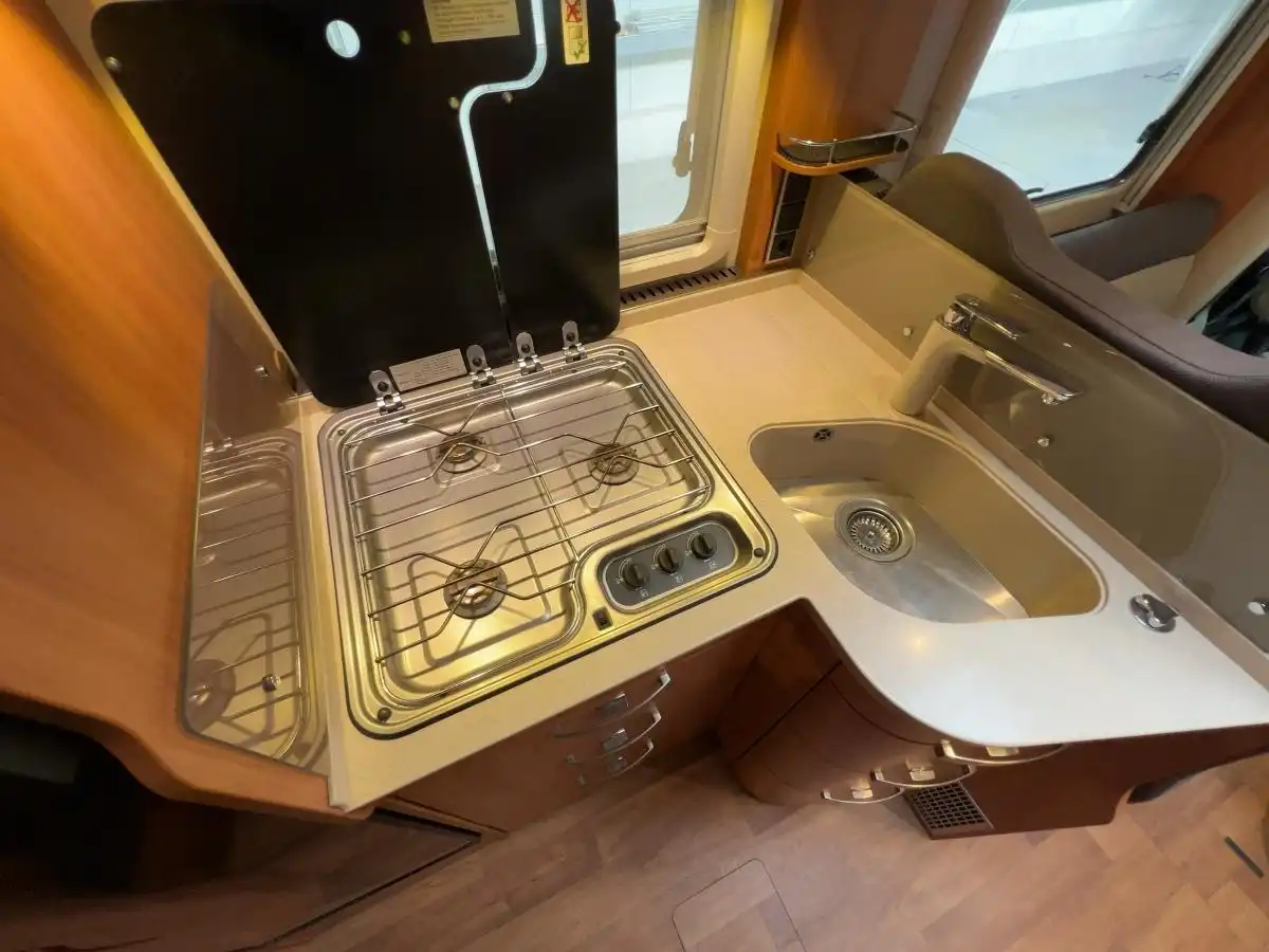 HYMER-ERIBA T 588 SL  - Ansicht 13